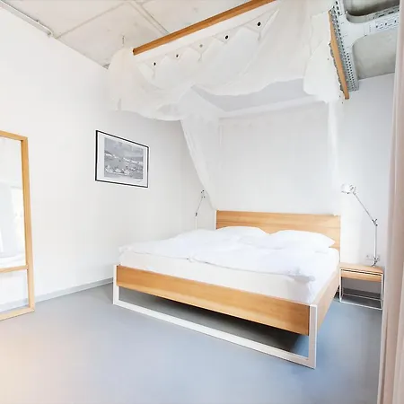 Апарт-готель Green Design Loft 4*