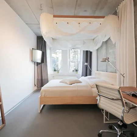 Green Design Loft 4*