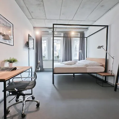 Green Design Loft 4* Лейпциг