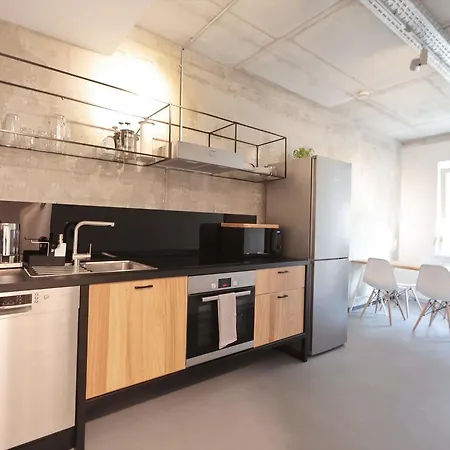 Green Design Loft 4*