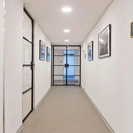 Green Design Loft 4* Лейпциг